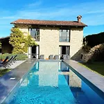 فندق Relais La Corte Di Lequio Lequio Berria