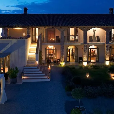 Relais La Corte Di Lequio * Lequio Berria