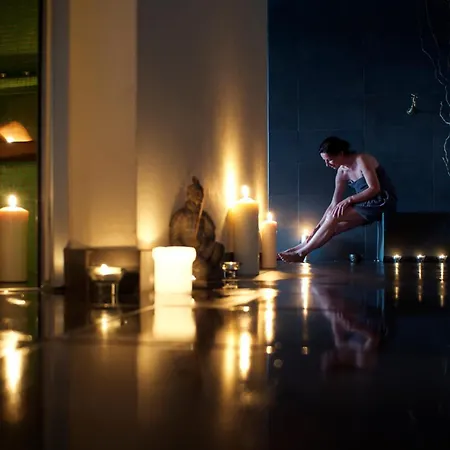 Relais La Corte Di Lequio Lequio Berria