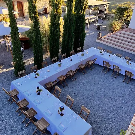 Relais La Corte Di Lequio מלון