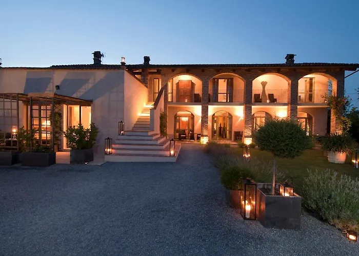 Hotel Relais La Corte Di Lequio Lequio Berria