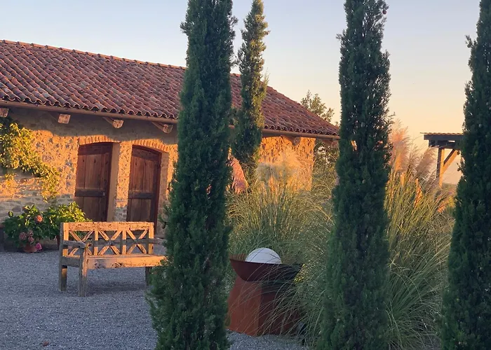 Relais La Corte Di Lequio Hotel